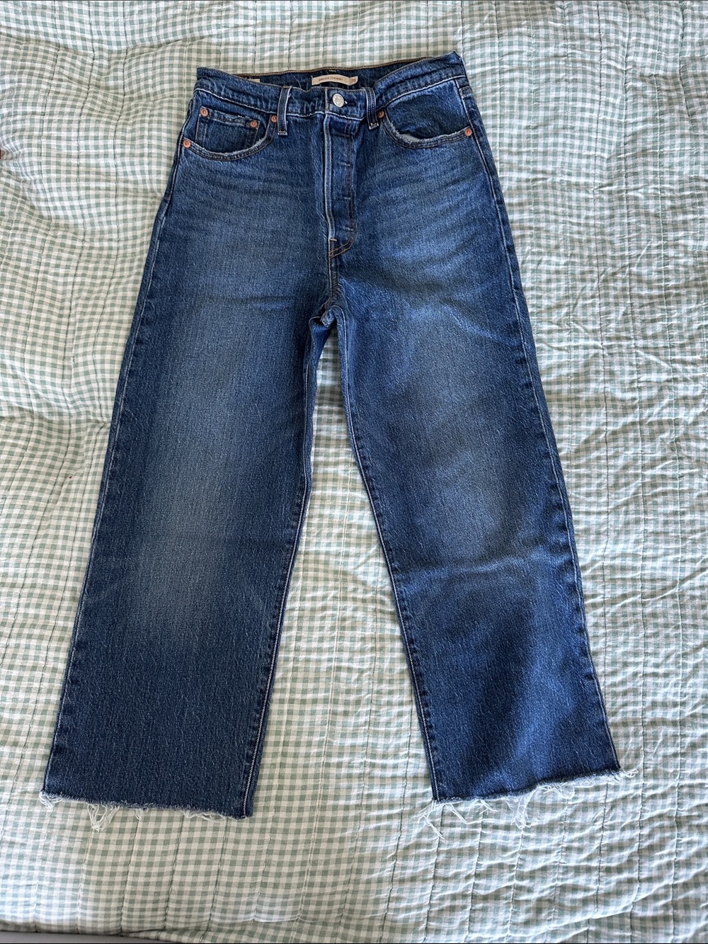 Levi's Straight Leg Women's Jeans in Dark Blue Wash